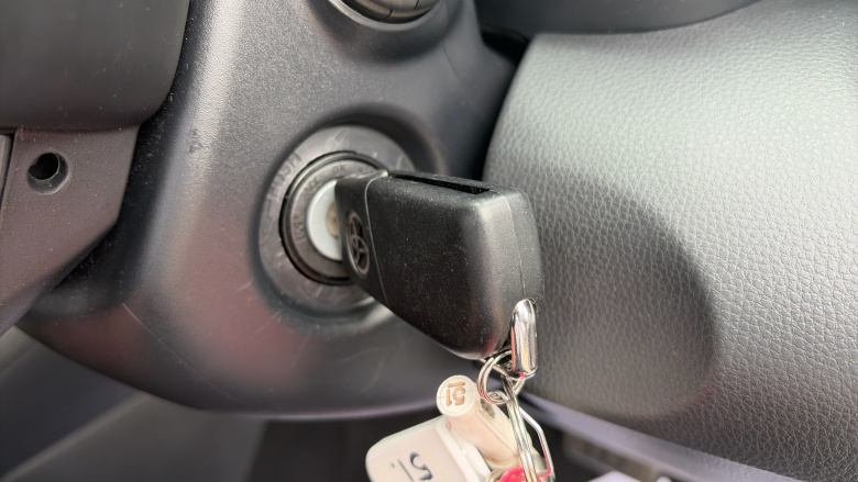 Toyota Yaris 1.5 Hybrid Icon 5dr CVT Hybrid Hatchback